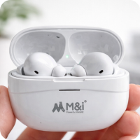 M & i Earbuds